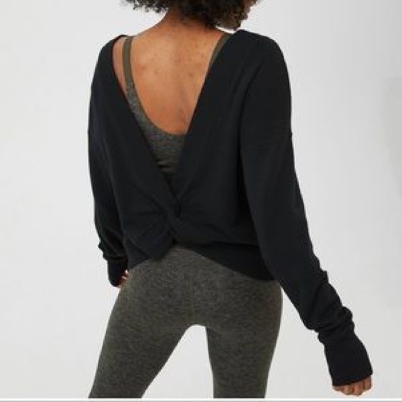 twist back sweatshirt